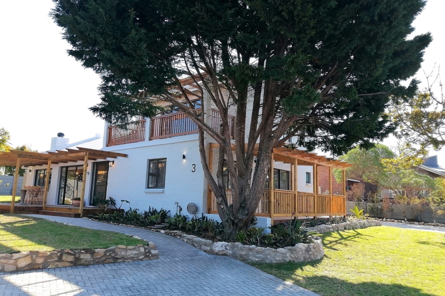 4 Bedroom Property for Sale in Stilbaai Wes Western Cape